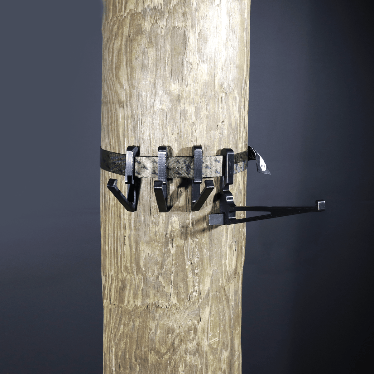 Quick Bow/Gear Hanger Kit With Strap