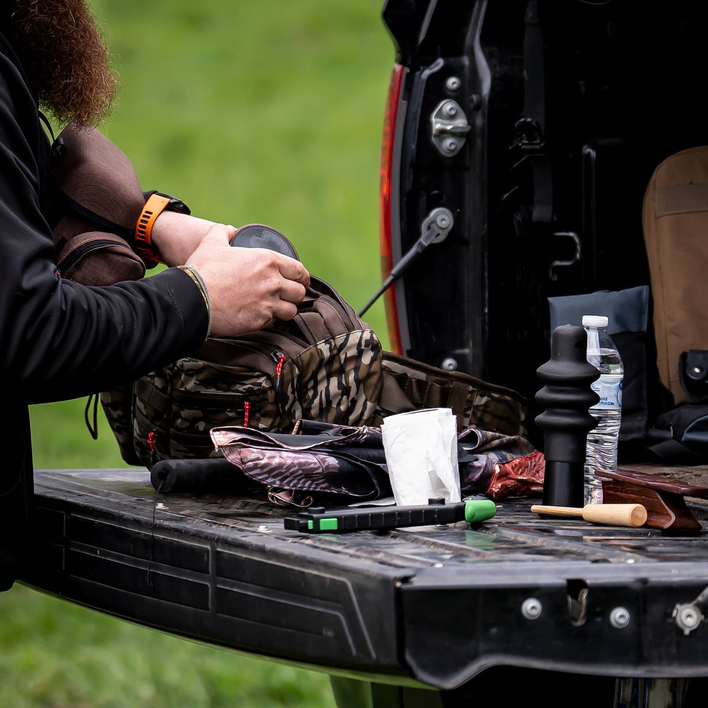 Trophyline | The Sling Pack