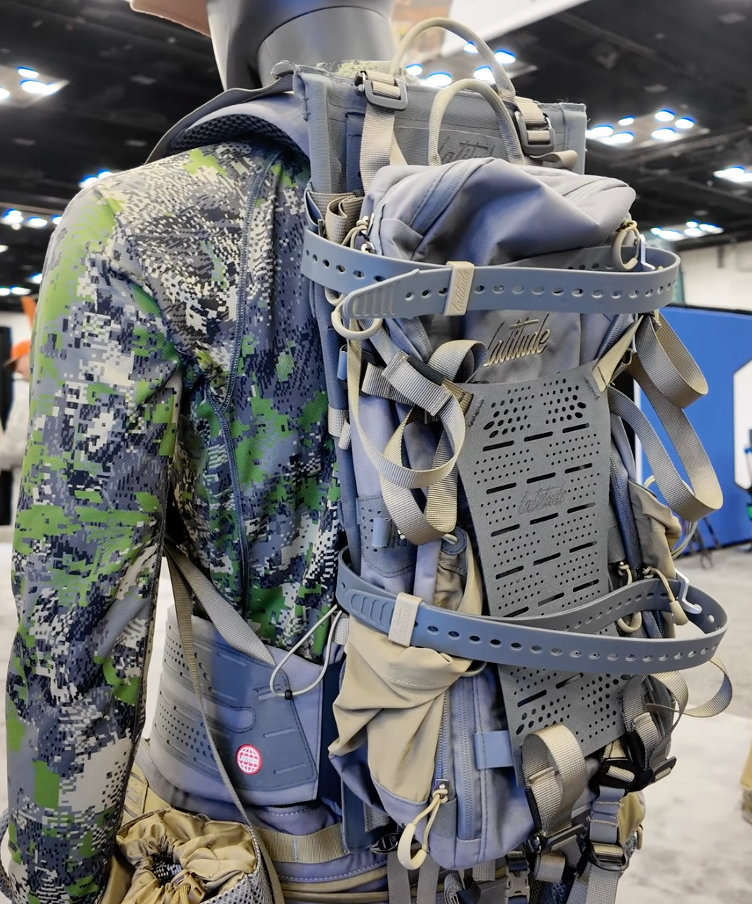 Latitude Outdoors | Praxis Framepack (Summer Preorder!)