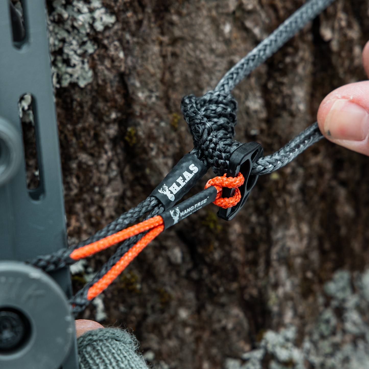 Hang Free | 1/8 Full Bury Hang Free® Attachment System (H.F.A.S.)