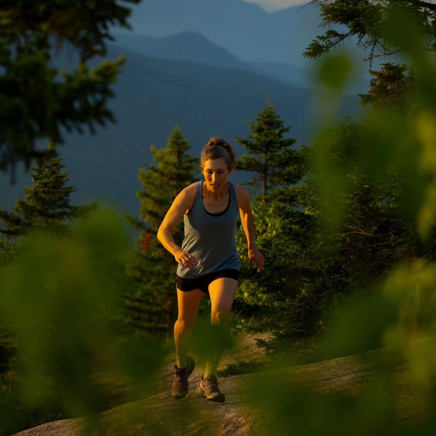 Minus33 | Microweight Women's Wool Racerback Tank Top - Woolverino