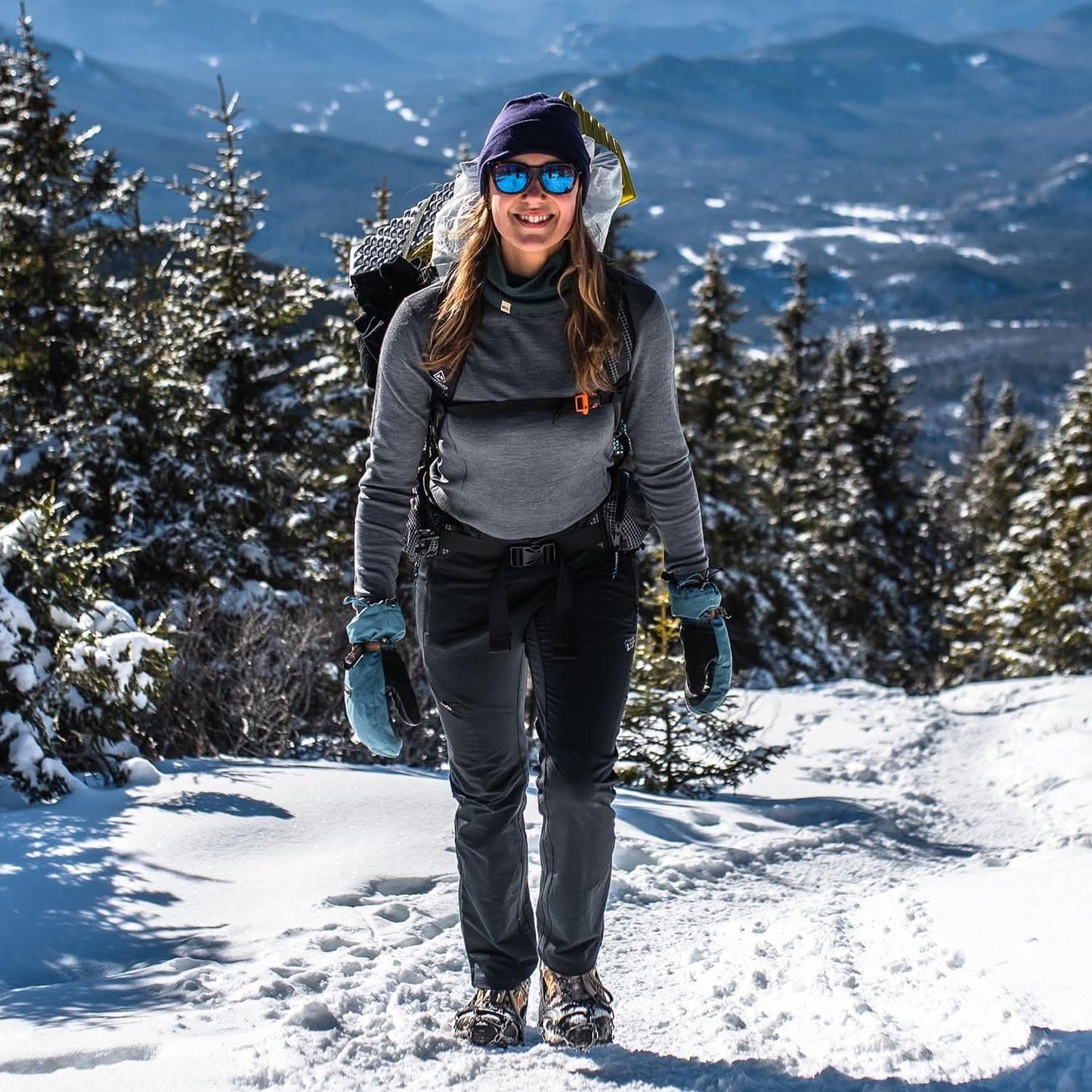 Minus33 | Midweight Women's Wool Crew Top -  100% Merino Wool