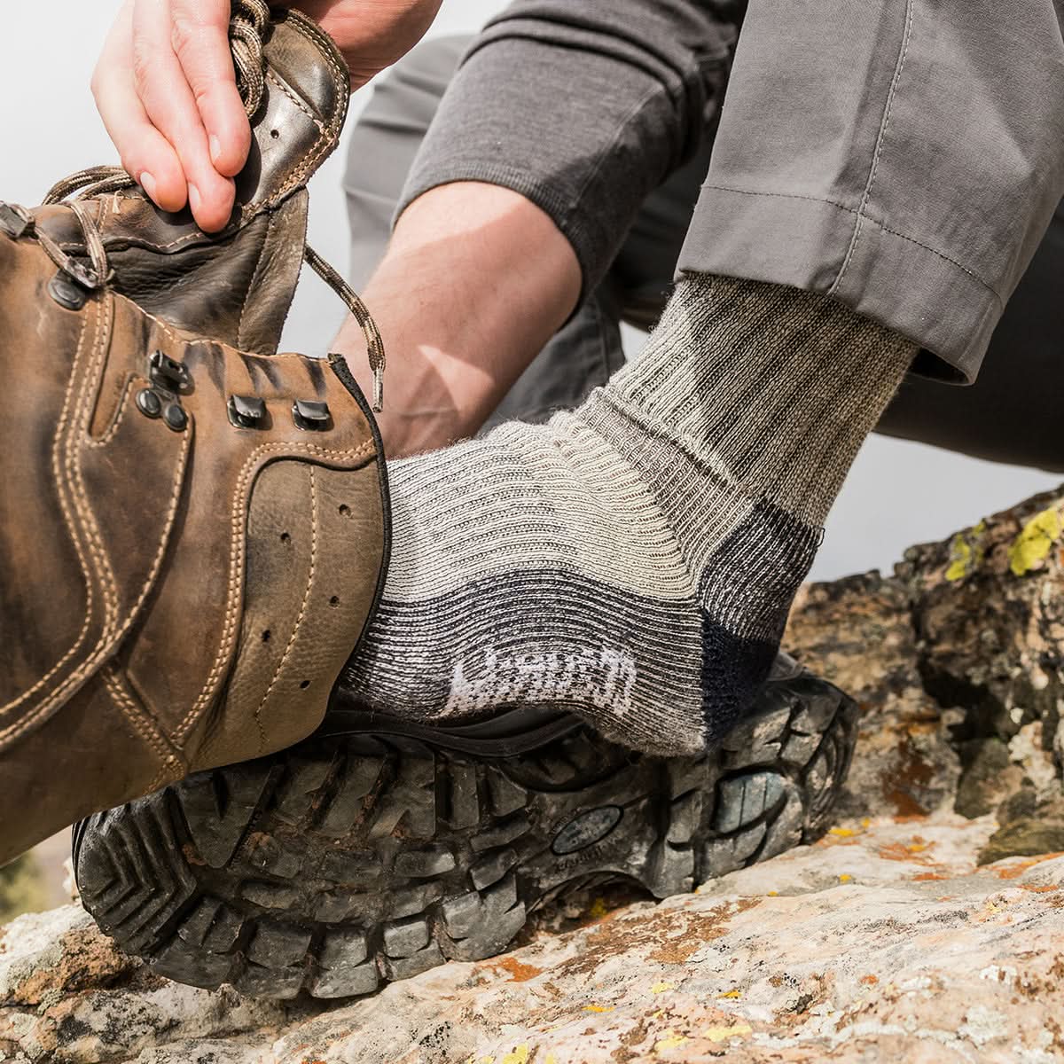 Minus33 | Midweight Wool Hiker Socks
