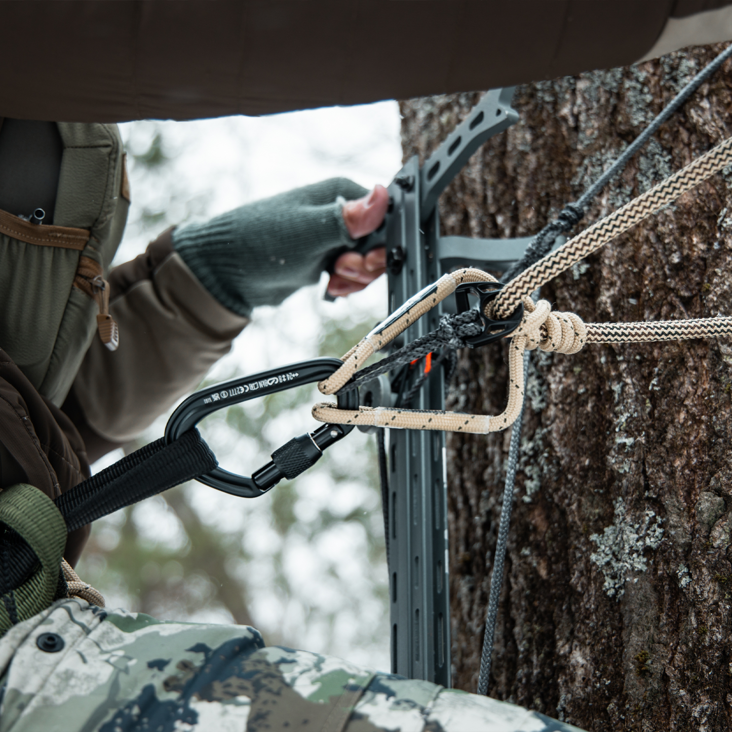 Hang Free | 9mm 'Ghost' Standard Sewn Tree Tether & Lineman's Belts.