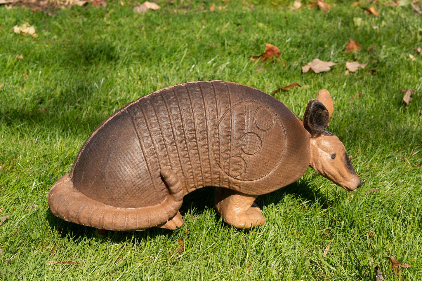 Big Shot Targets | Real Wild Competition Armadillo Archery Target with EZ Pull Foam