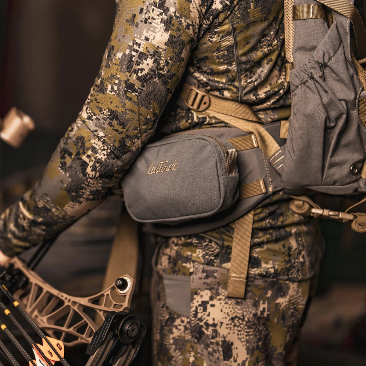 Latitude Outdoors | Ranger Molle Pouch (Small, Large, Vertical)