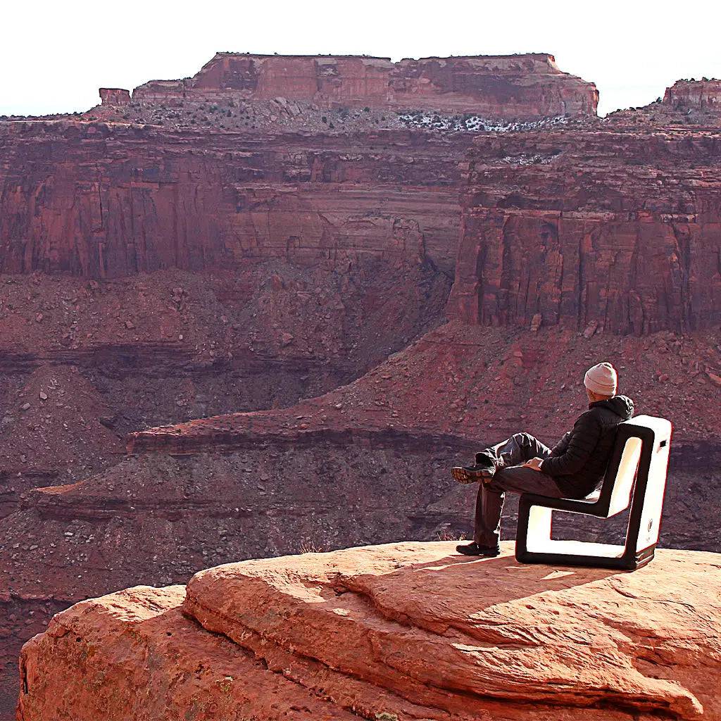 FLATED | MID-SIZE CHAIR24