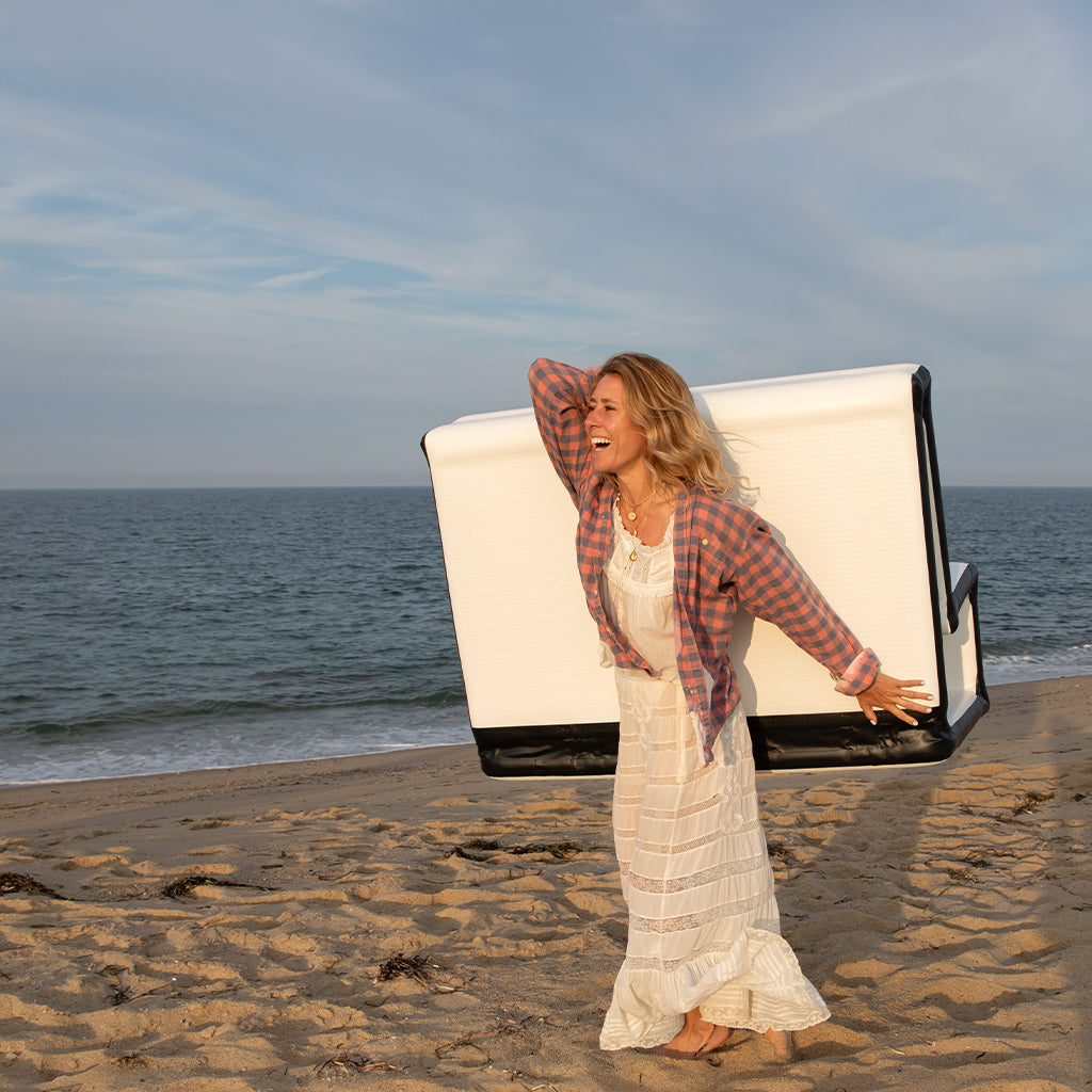 FLATED | MID-SIZE LOVESEAT