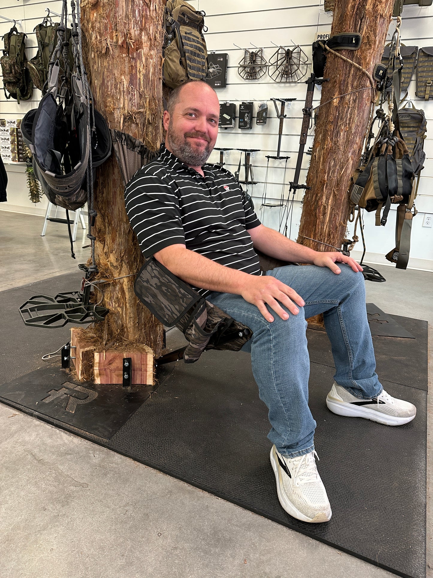 Nukem Hunting | Fanatic Outdoors Low Down Hunting Seat - Bottomland