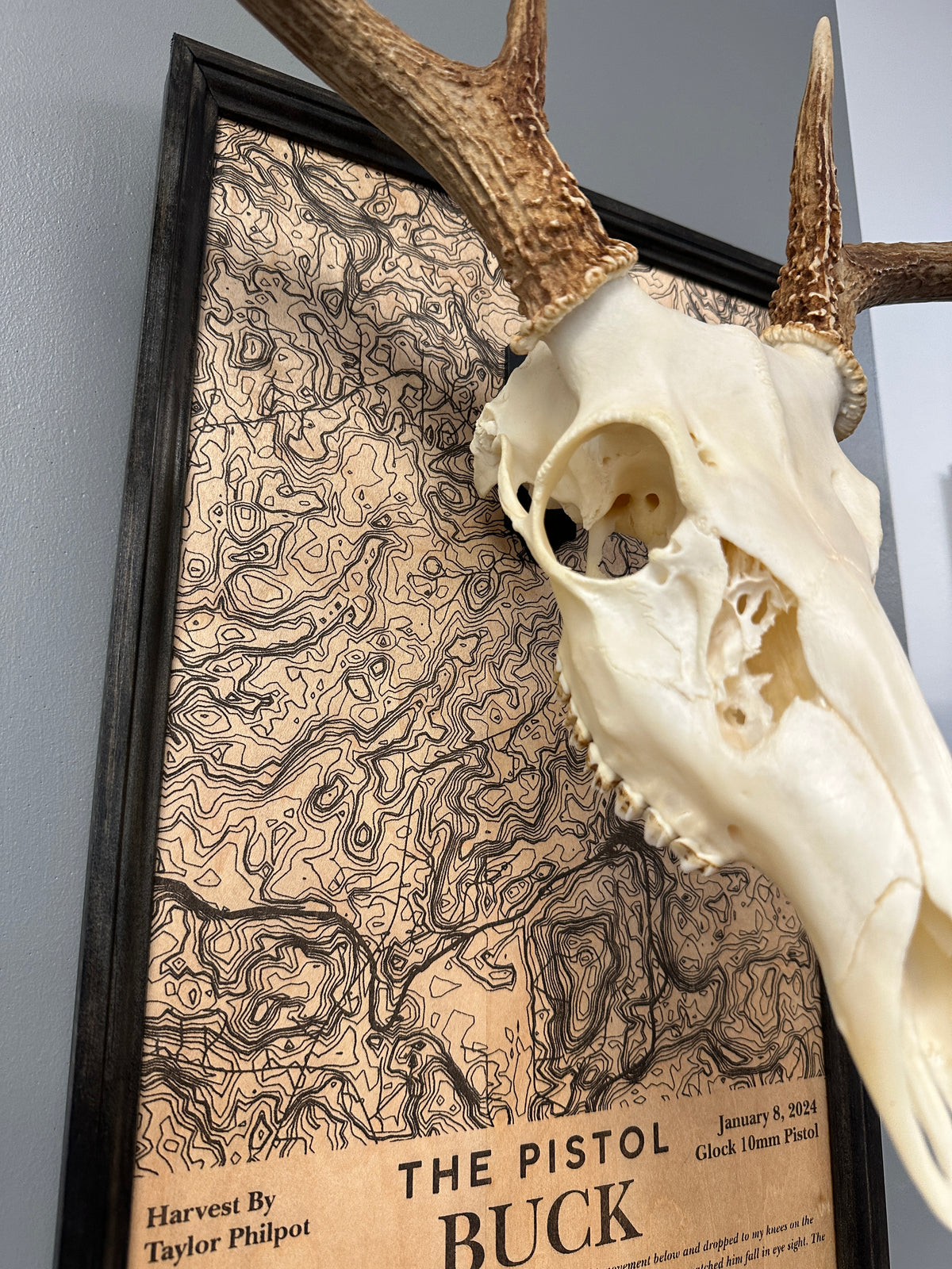 818 Topo Mounts | Custom Topographic European Mount Plaques