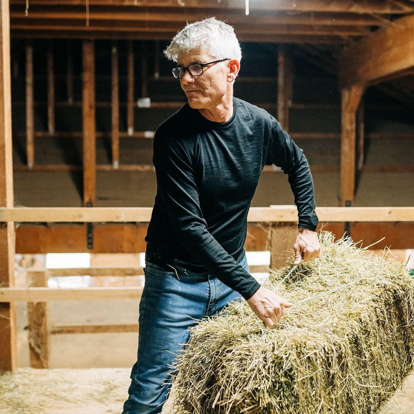 Minus33 | Lightweight Men's Wool Crew - 100% Merino Wool