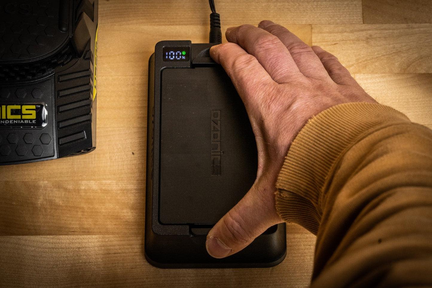 Ozonics | HR600 XL Battery & Charger Combo