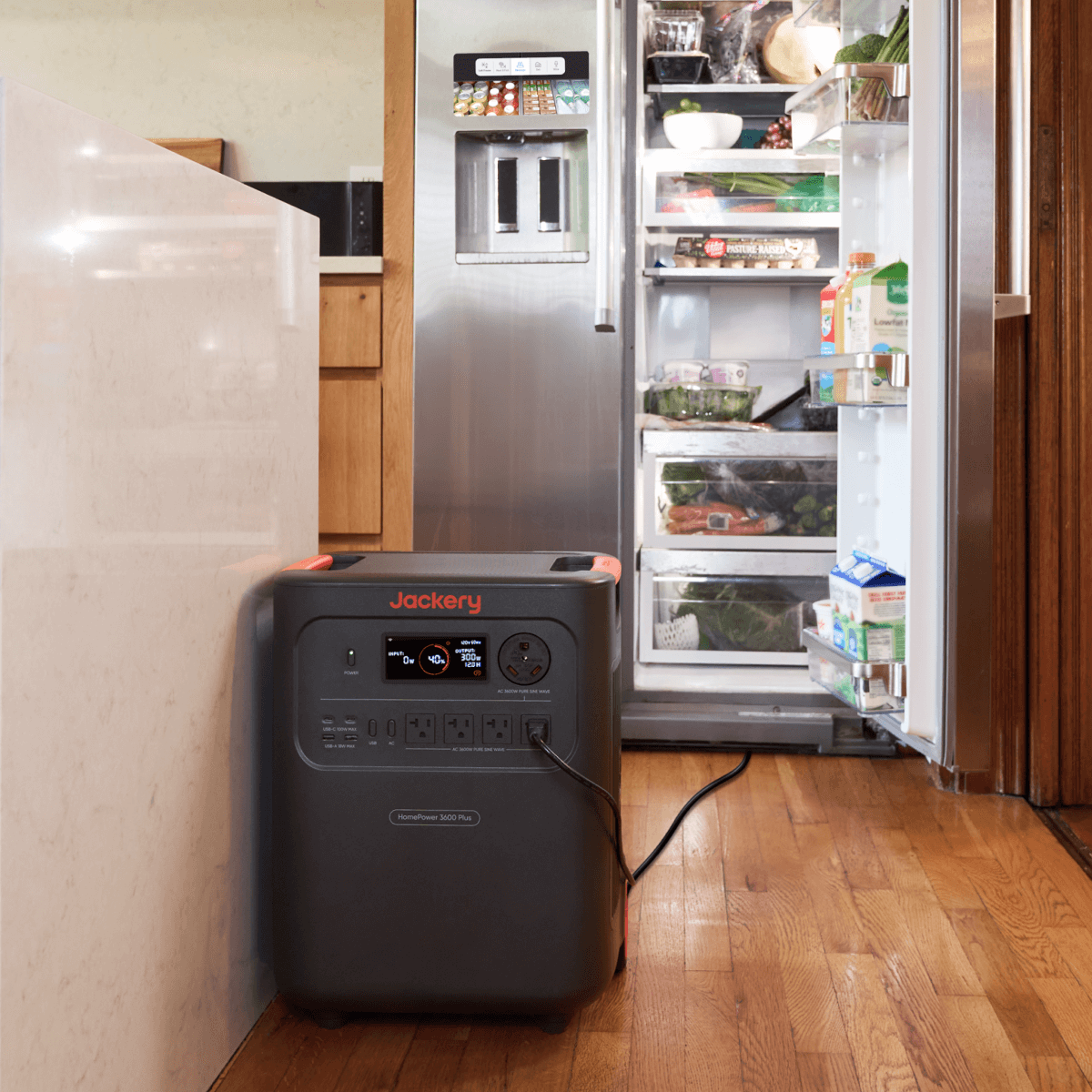 Jackery | Solar Generator  HomePower 3600 Plus