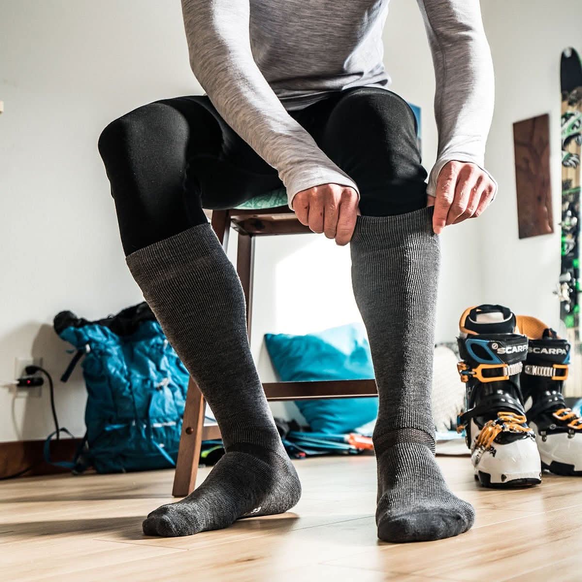 Minus33 | Lightweight Wool Ski Sock - Over the Calf Socks