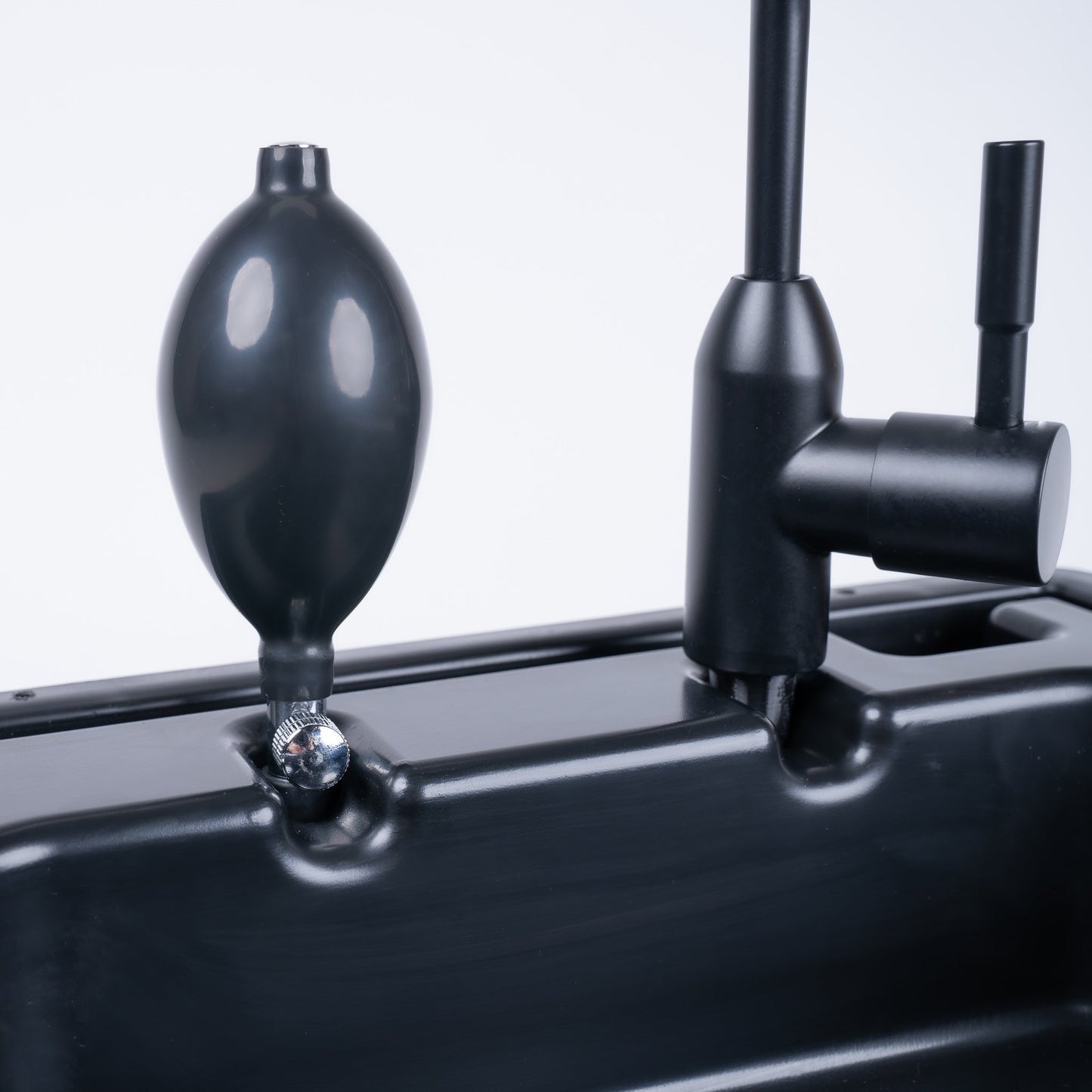 Boxio | Portable Sink | BOXIO - WASH